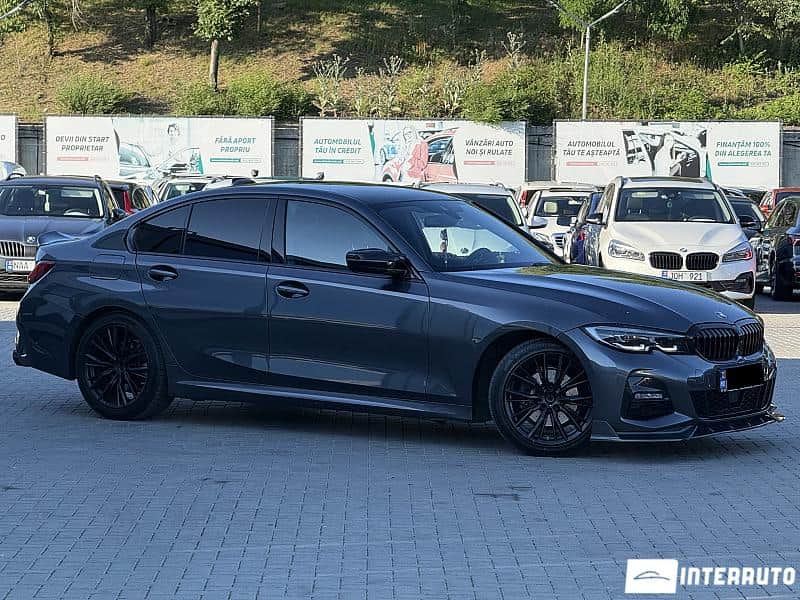 2020 BMW 320 — Foto 1