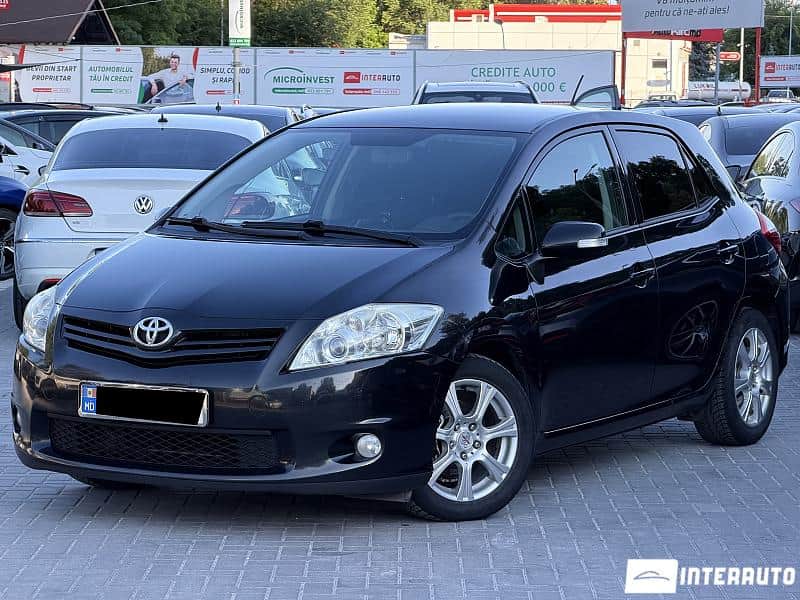 Toyota Auris 2011