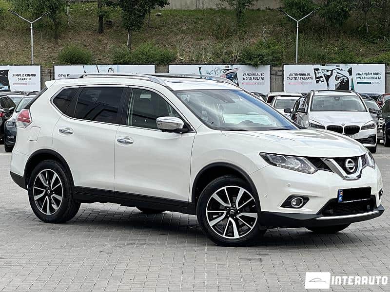 Nissan X-Trail 2015