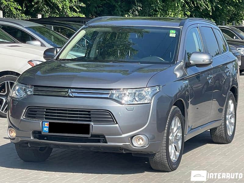 Mitsubishi Outlander 2014