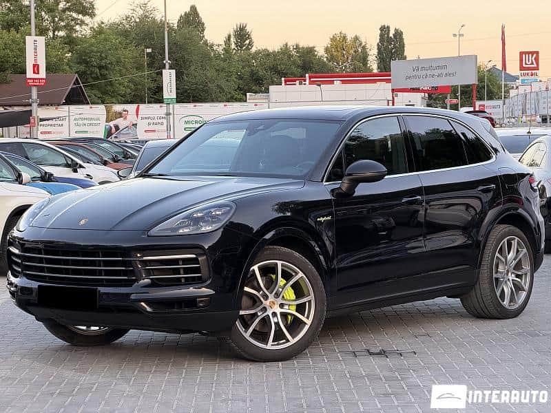 Porsche Cayenne E-Hybrid 2019 — Фото 1