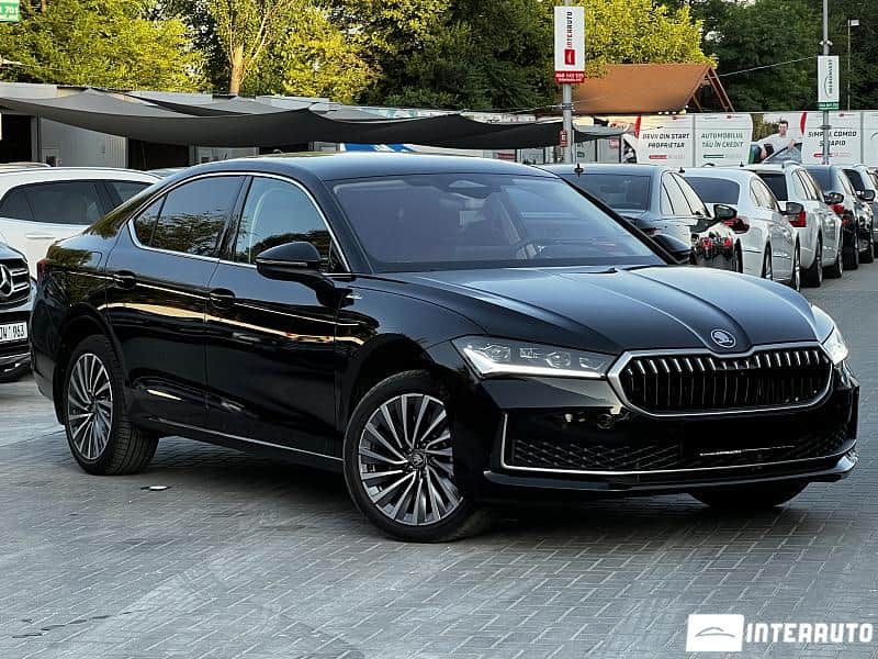 Skoda Superb 2025