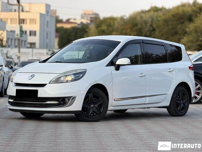 Renault Grand Scenic 2012