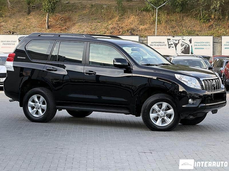 Toyota Land Cruiser Prado 2011