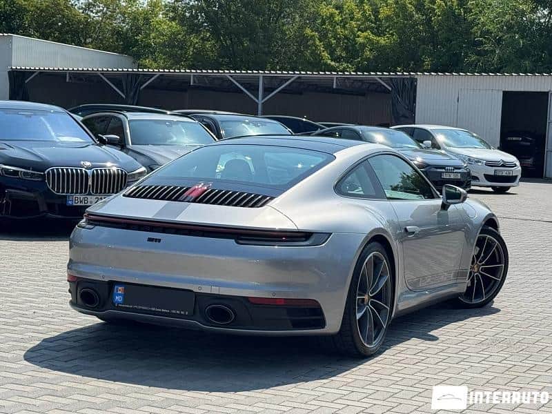 Porsche 911 Carrera 2