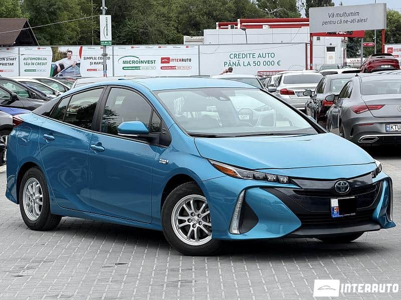 Toyota Prius 4