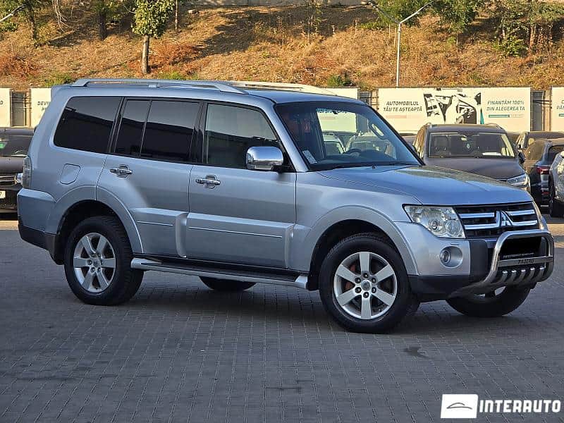 Mitsubishi Pajero 2007