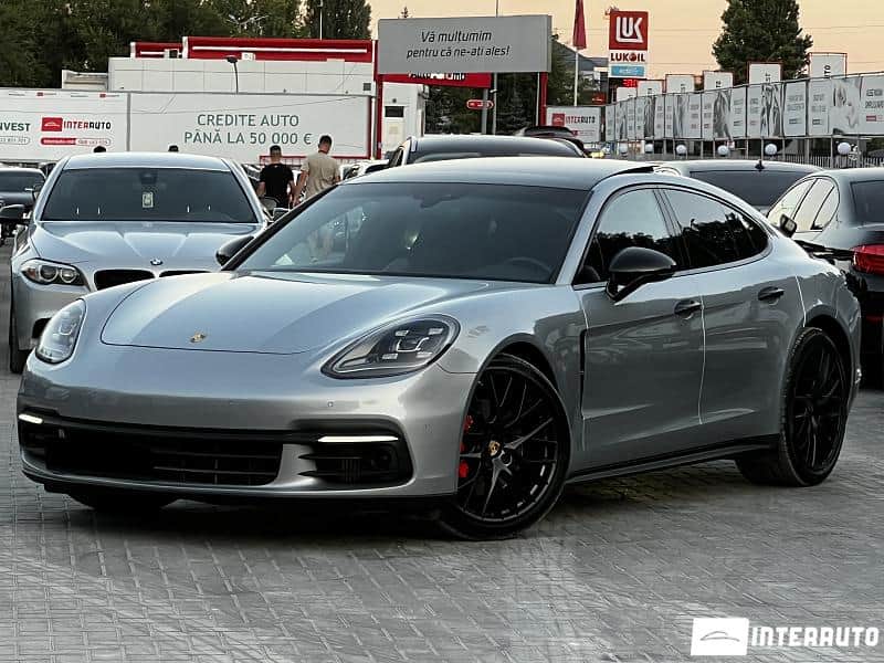 Porsche Panamera 4S 2018