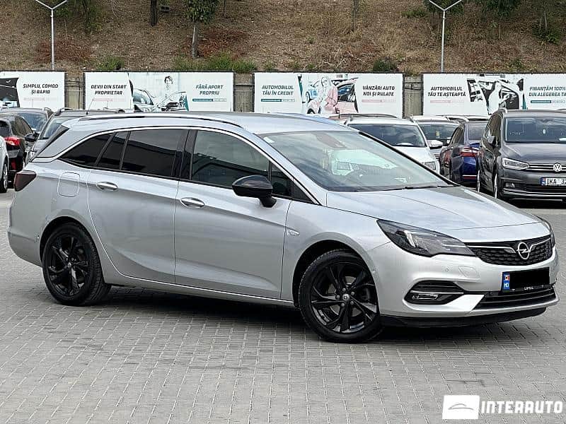 Opel Astra 2021