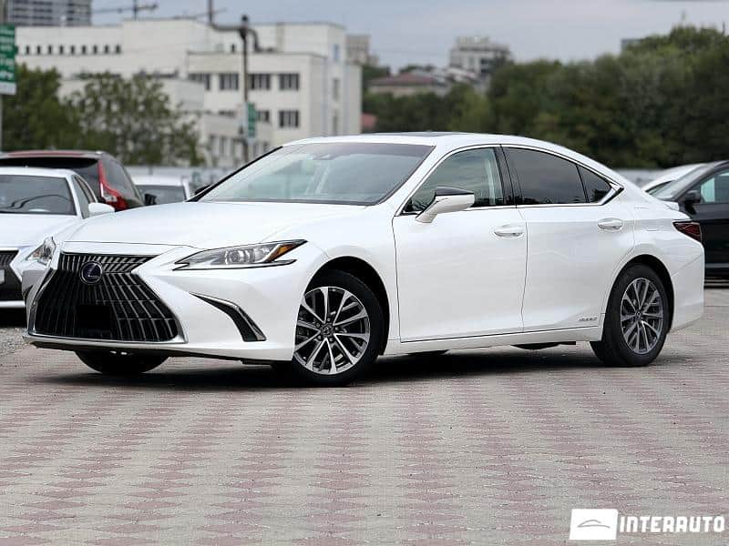 Lexus ES 300h 2022