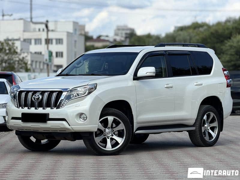 Toyota Land Cruiser Prado 2013