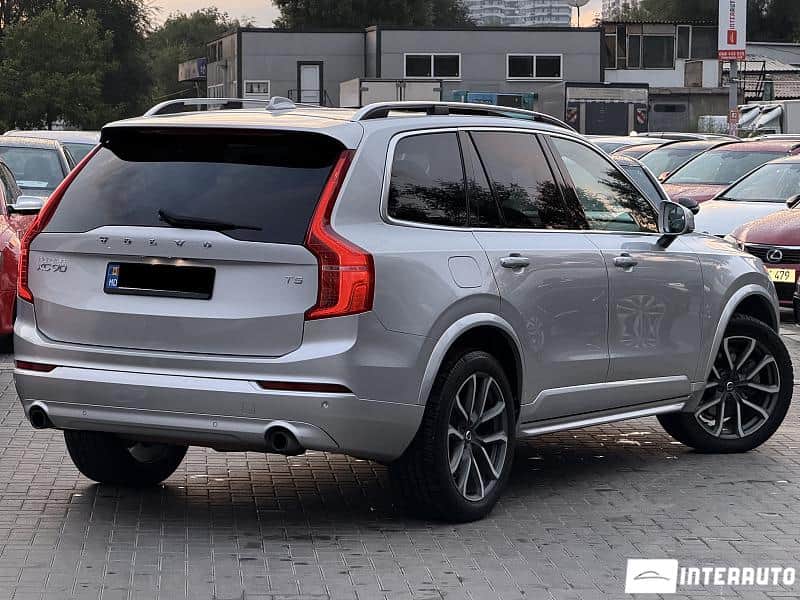 Volvo XC 90 2
