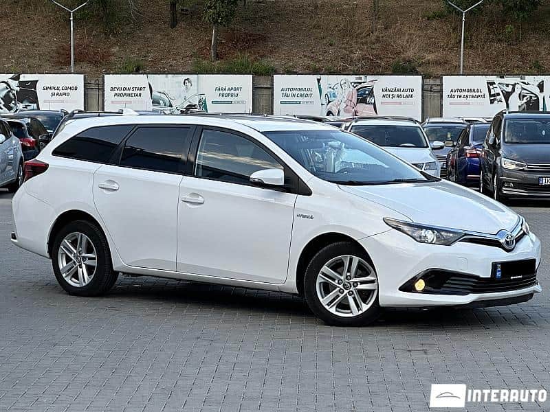 Toyota Auris 2016