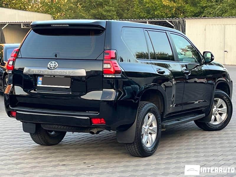 Toyota Land Cruiser Prado 2
