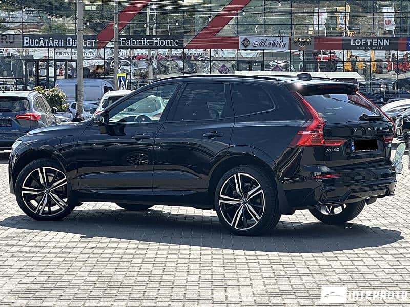 Volvo XC 60 4