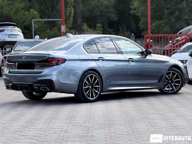 BMW 520 2
