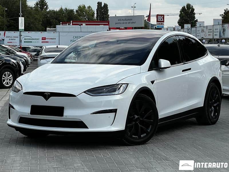 Tesla Model X 2022