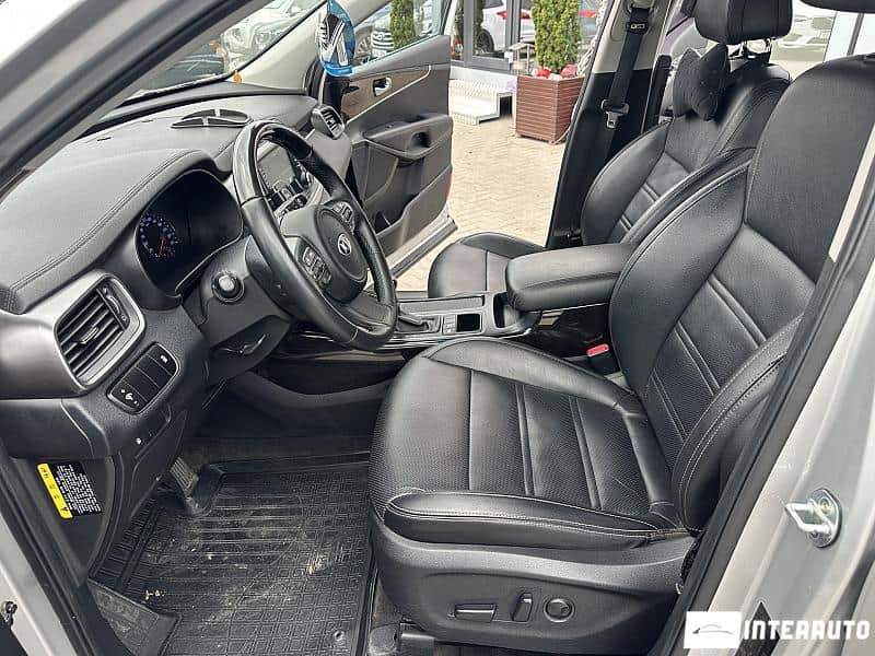 Kia Sorento 5