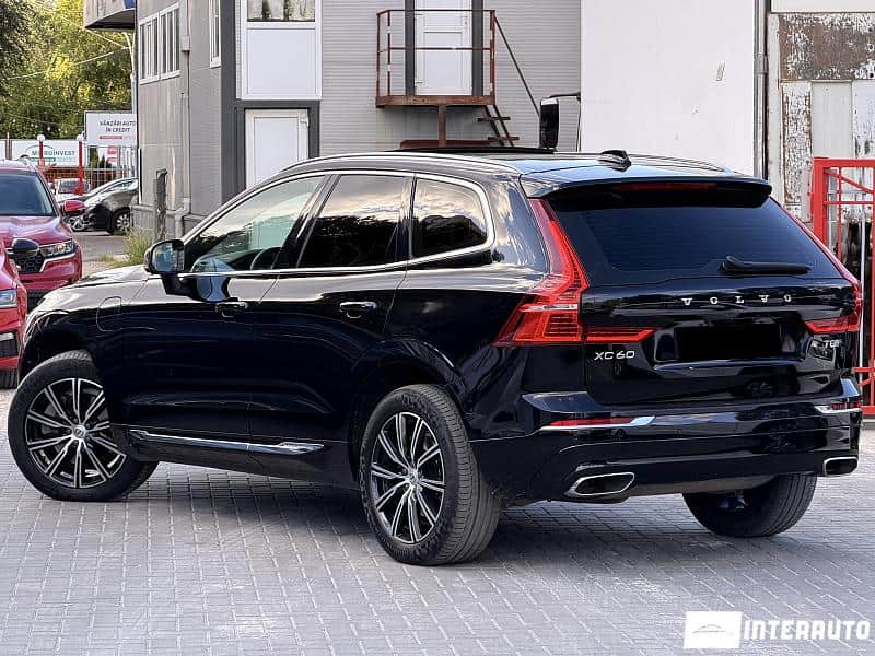 Volvo XC 60 2