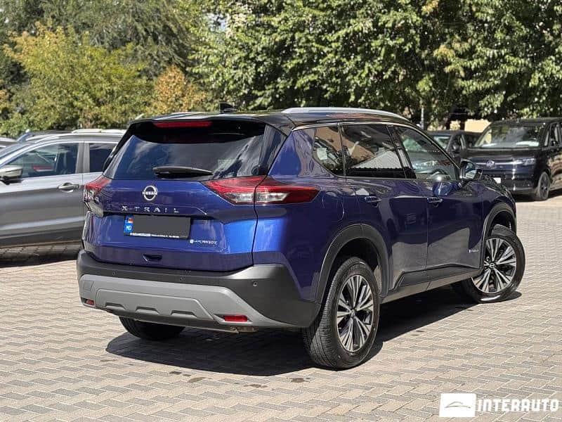 Nissan X-Trail 4