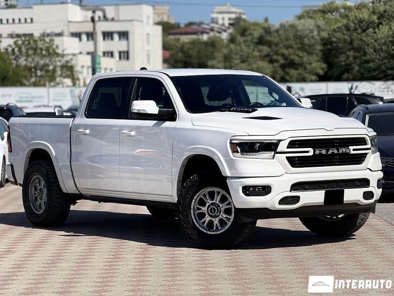 Dodge RAM 4