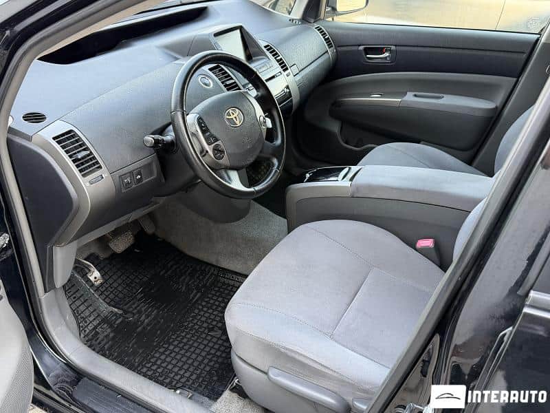 Toyota Prius 5