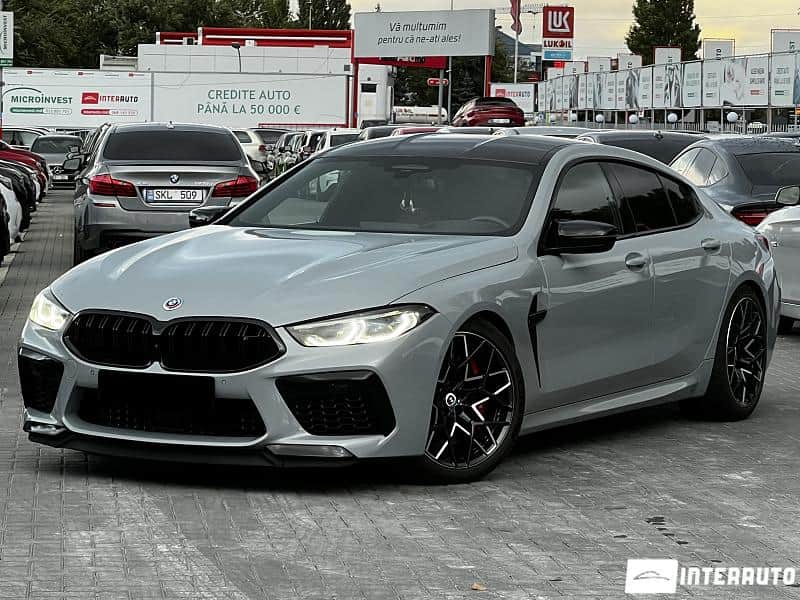 BMW M8 Competition 2023