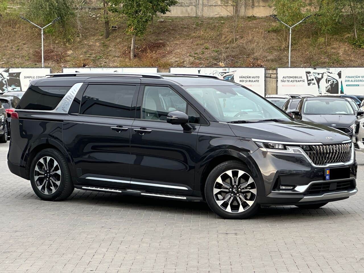 2020 Kia Carnival