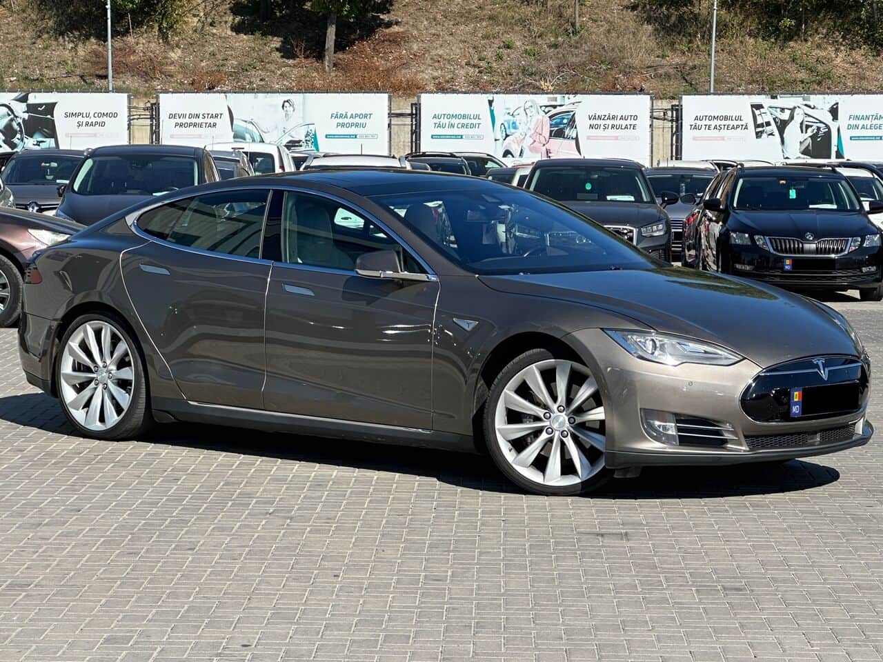 2015 Tesla Model S
