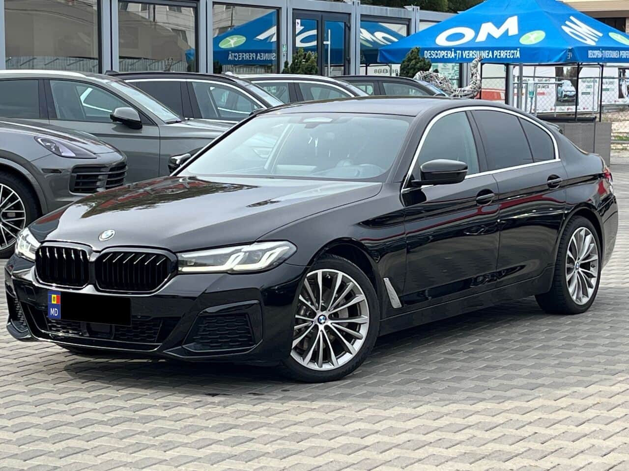 2020 BMW 530