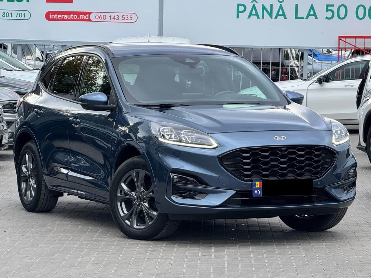 2021 Ford Kuga — Foto 1