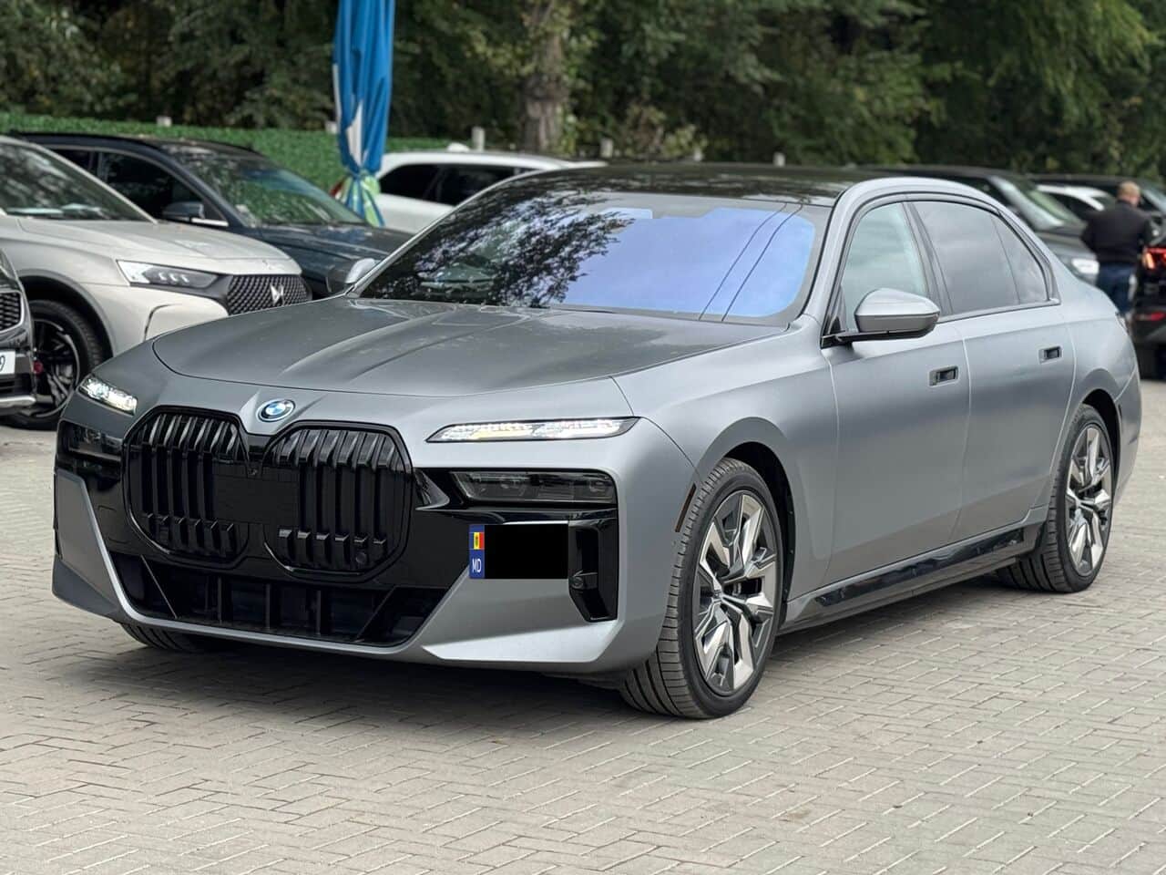 2023 BMW i7 XDrive60 — Foto 1