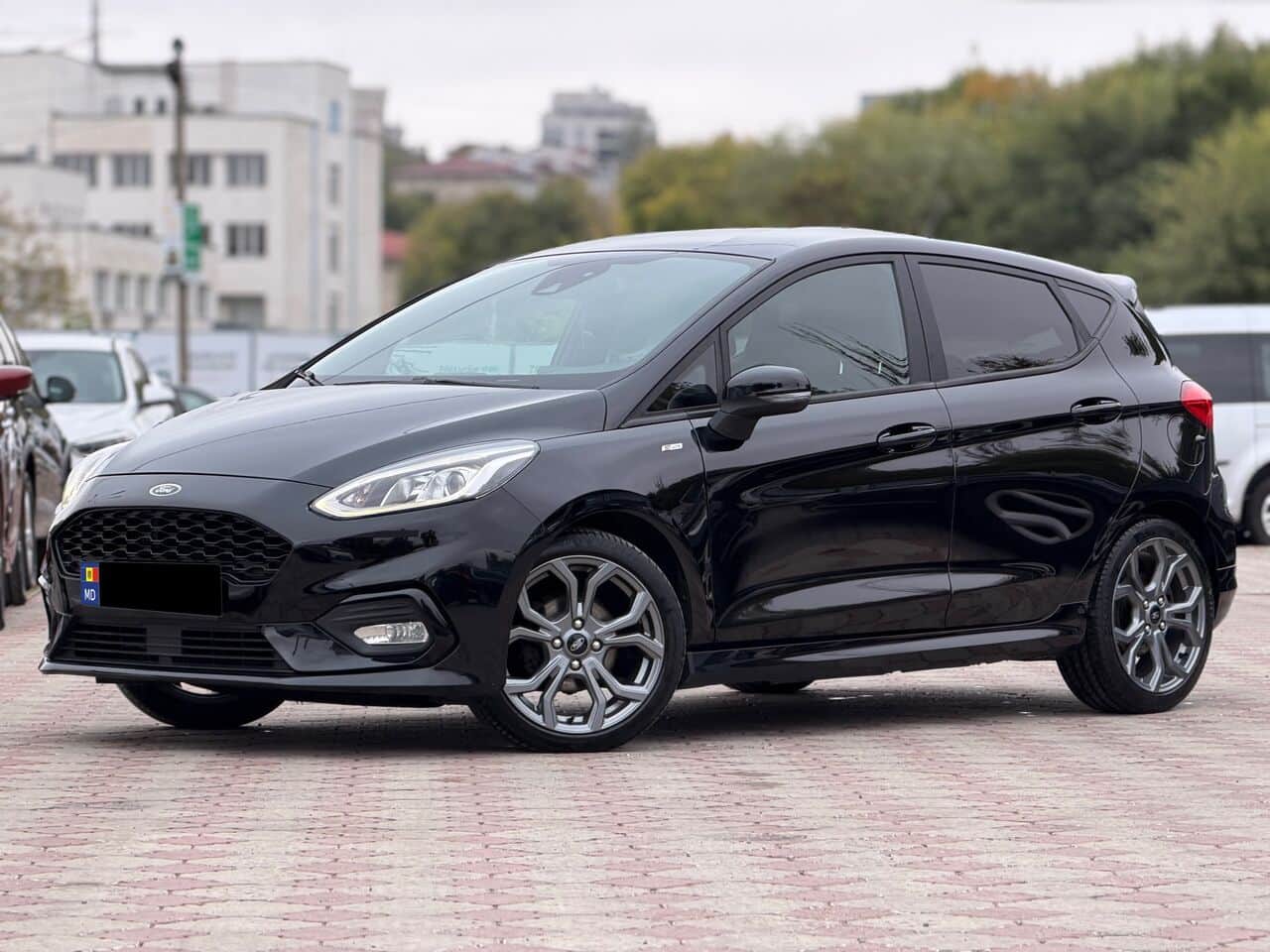 Ford Fiesta 2017 — Фото 1