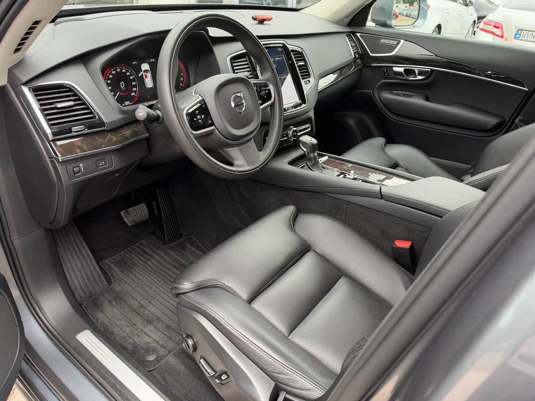 Volvo XC 90 5