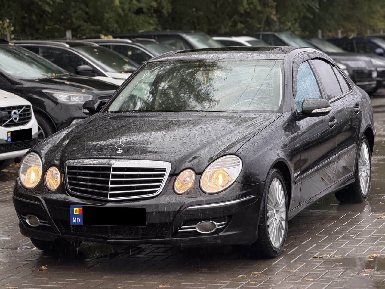 Mercedes E 200 2009 — Фото 1