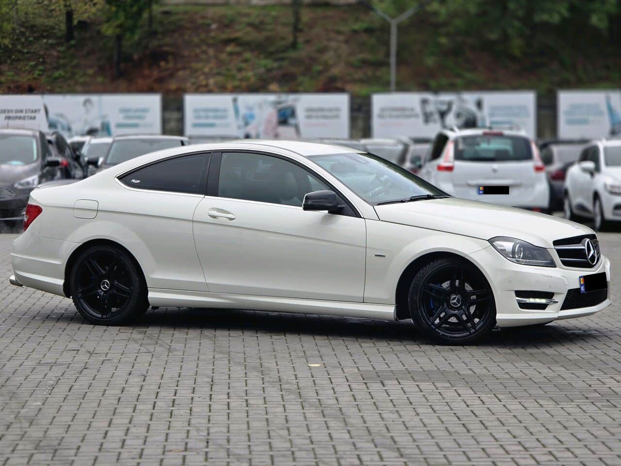 2011 Mercedes C 250 — Foto 1