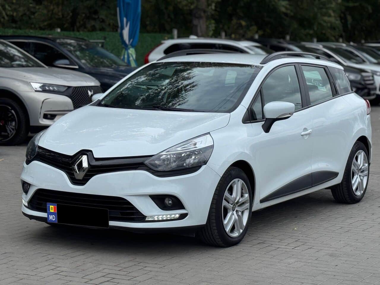 2018 Renault Clio — Foto 1