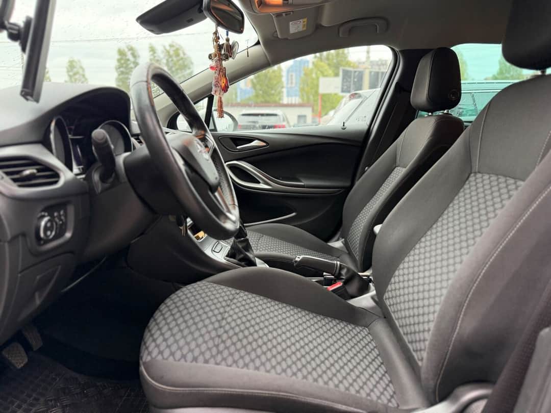 Opel Astra 5