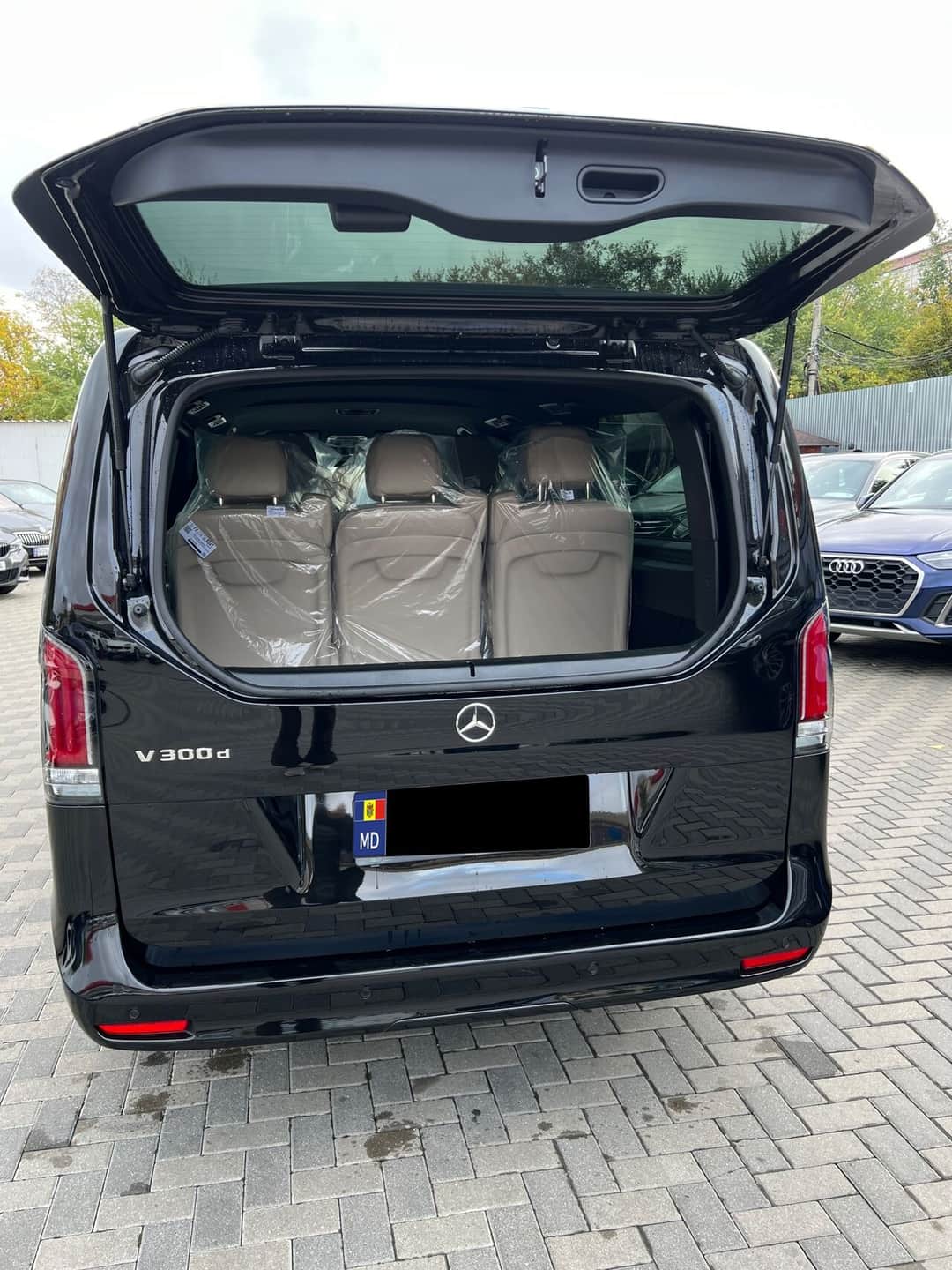 Mercedes V 300 5