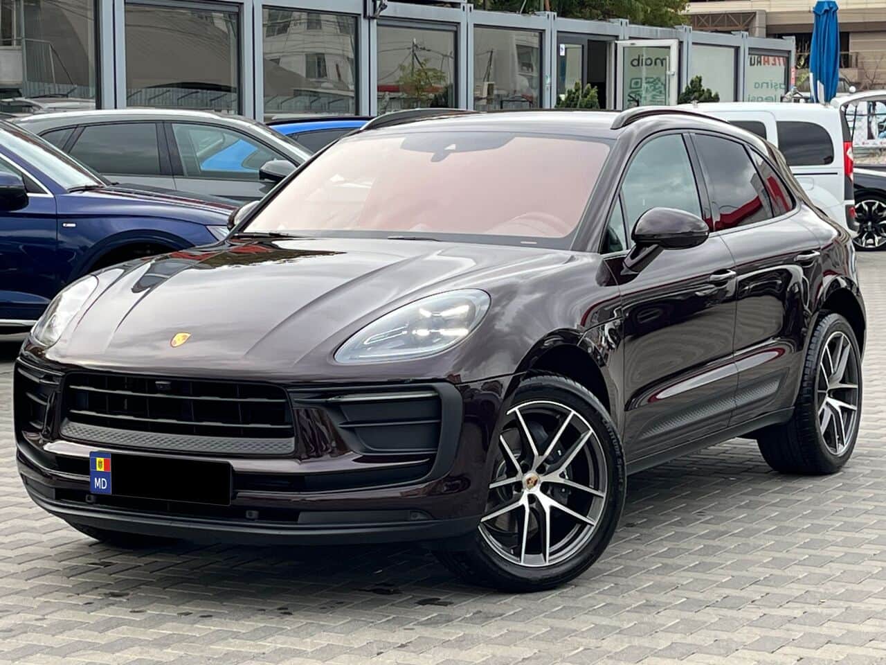Porsche Macan 2024 — Фото 1