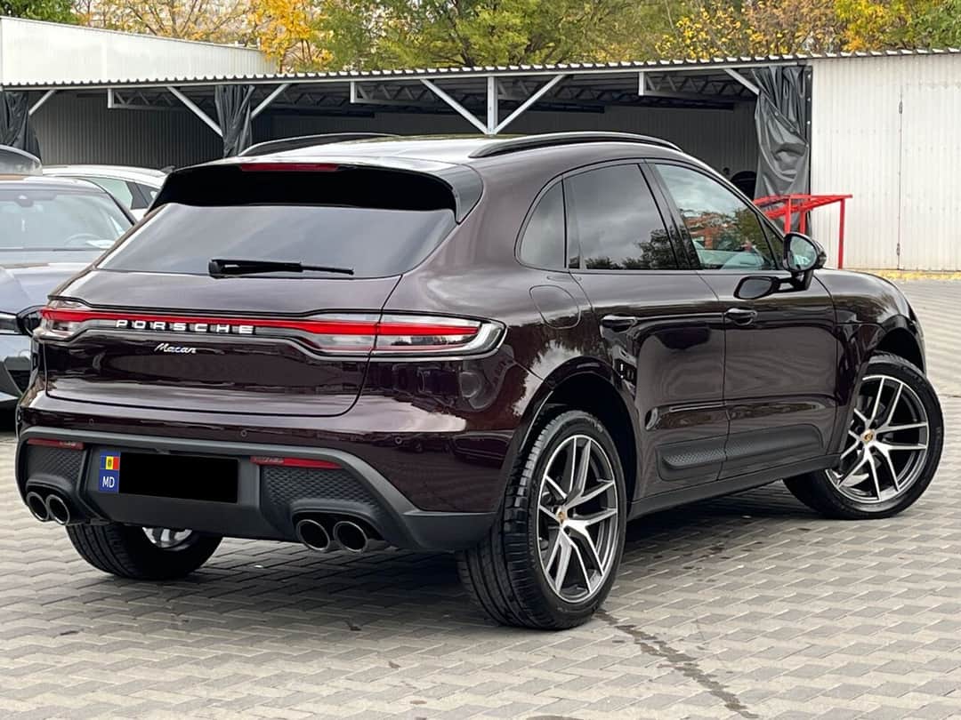 Porsche Macan 4