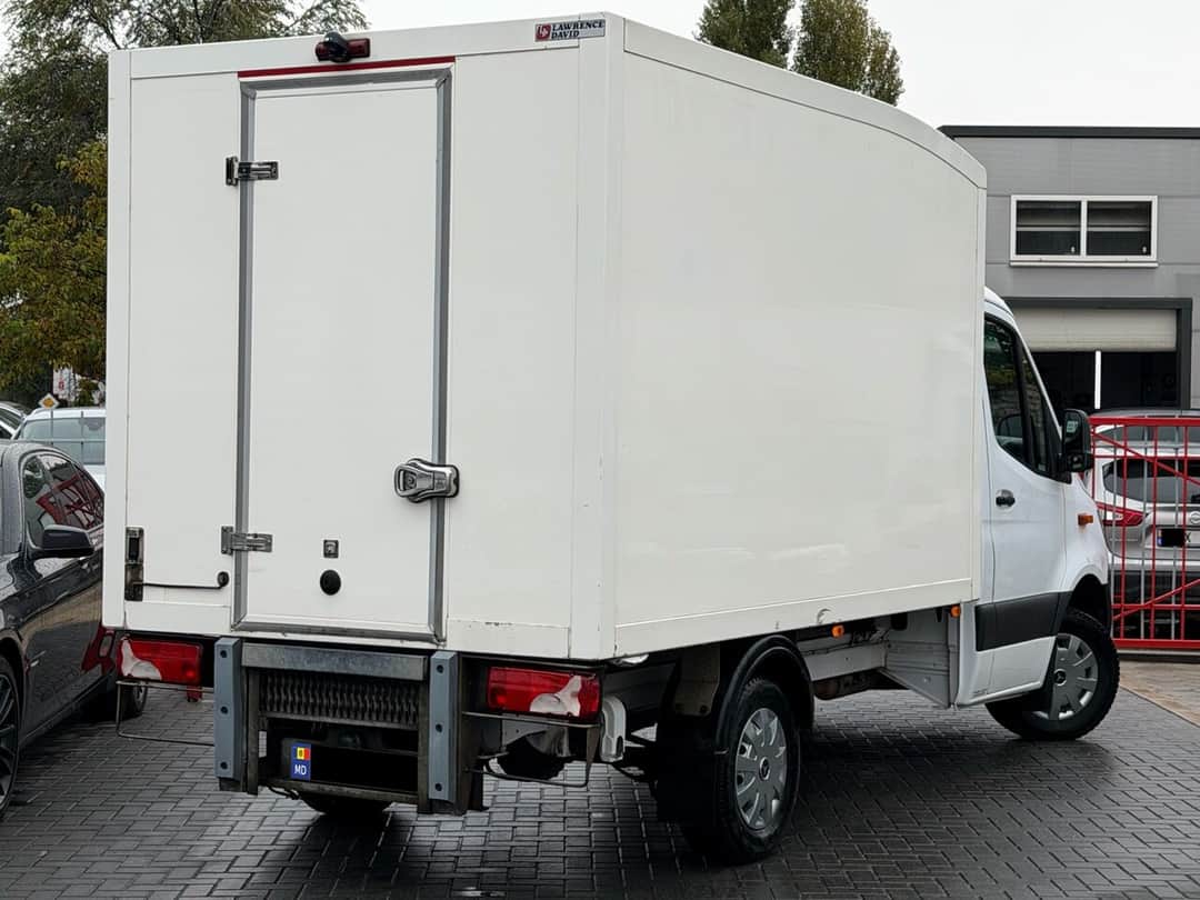 Mercedes Sprinter 4