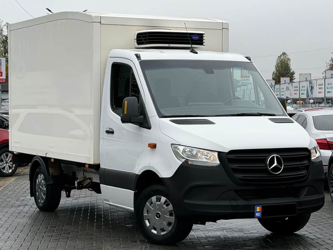 Mercedes Sprinter 2