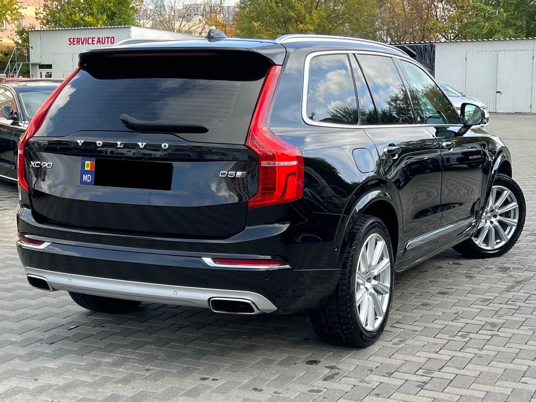 Volvo XC 90 4