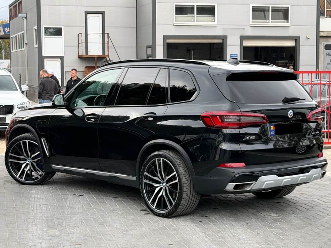 BMW X5 4.5e 4