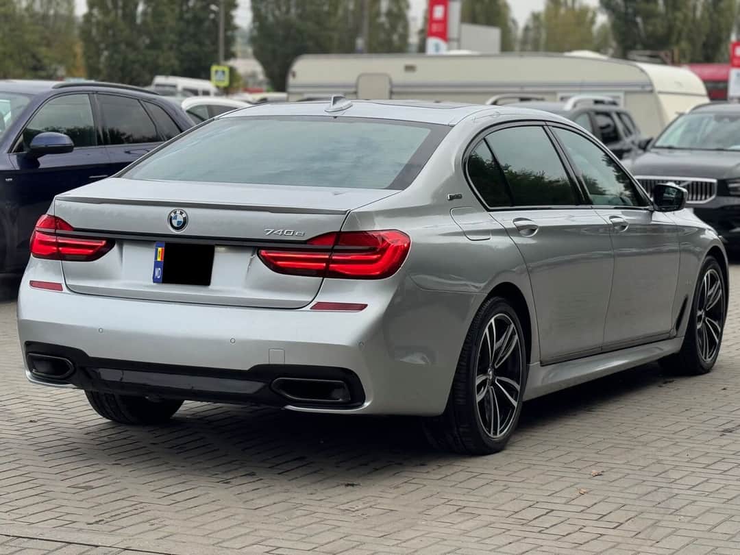 BMW 740 3