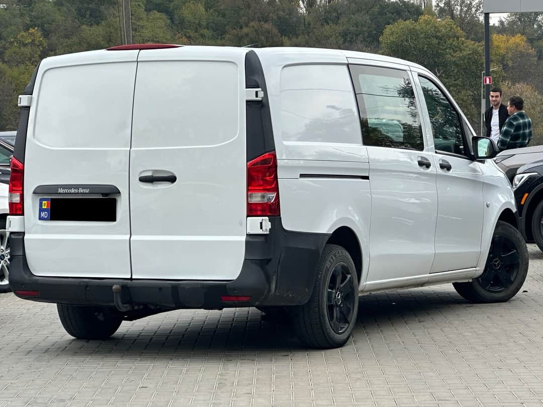 Mercedes Vito 3