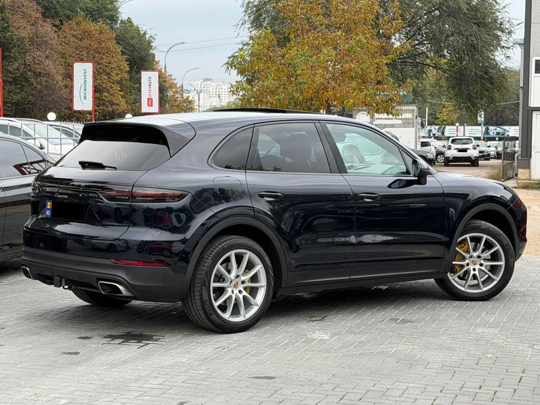Porsche Cayenne 3