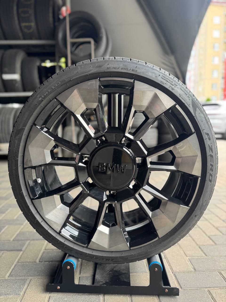 275/35 R23 Roti BMW XM Pirelli | Комплект Диски/Шины БМВ ХМ