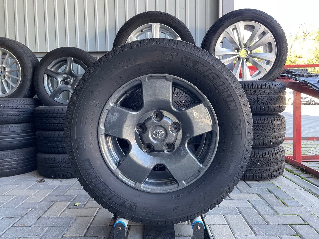 285/60 R18 Toyota Land Cruiser 100, 200 / Toyota Tundra Michelin | Комплект Диски/Шины Тойота Ленд К